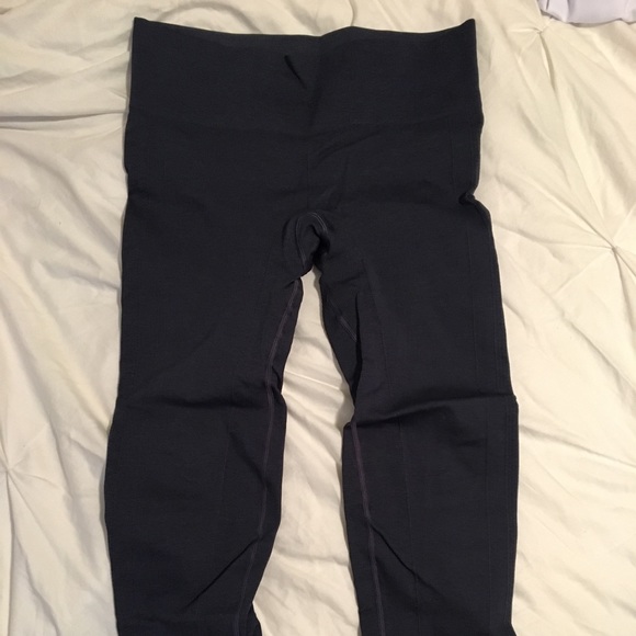 Lululemon Ebb to Street Pant - Picture 1 of 4